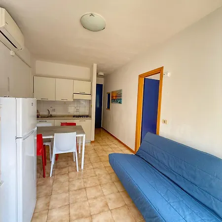 Grazioso Appartamento N 40 A Bibione A 100Mt Dal Mare Exterior photo