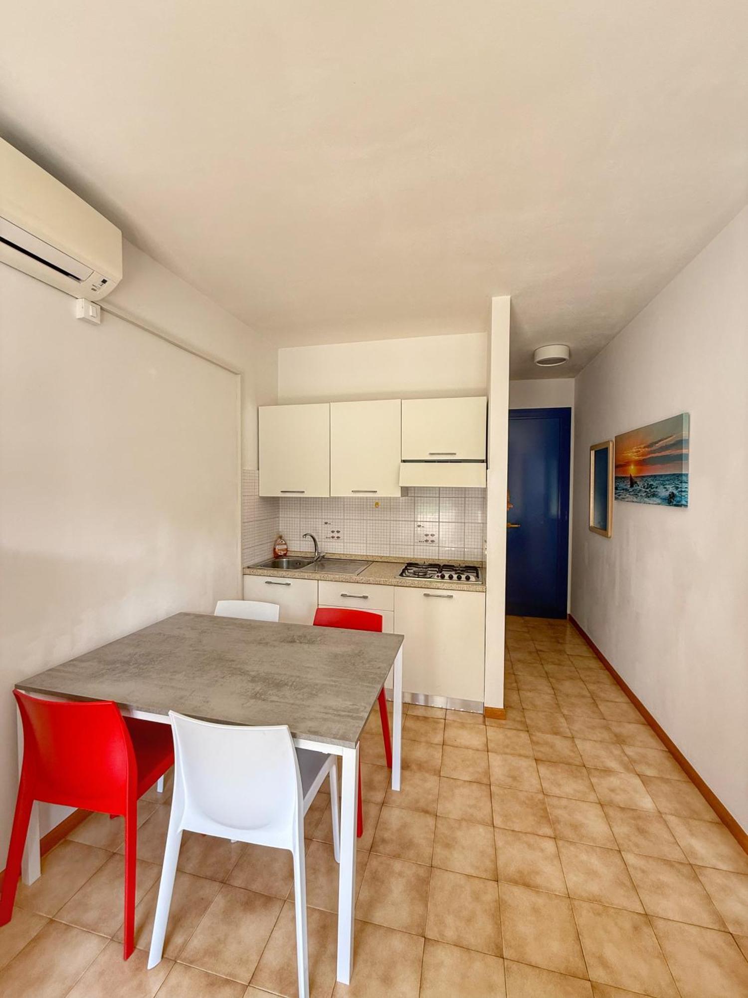 Grazioso N 40 A A 100mt Dal Mare Apartment